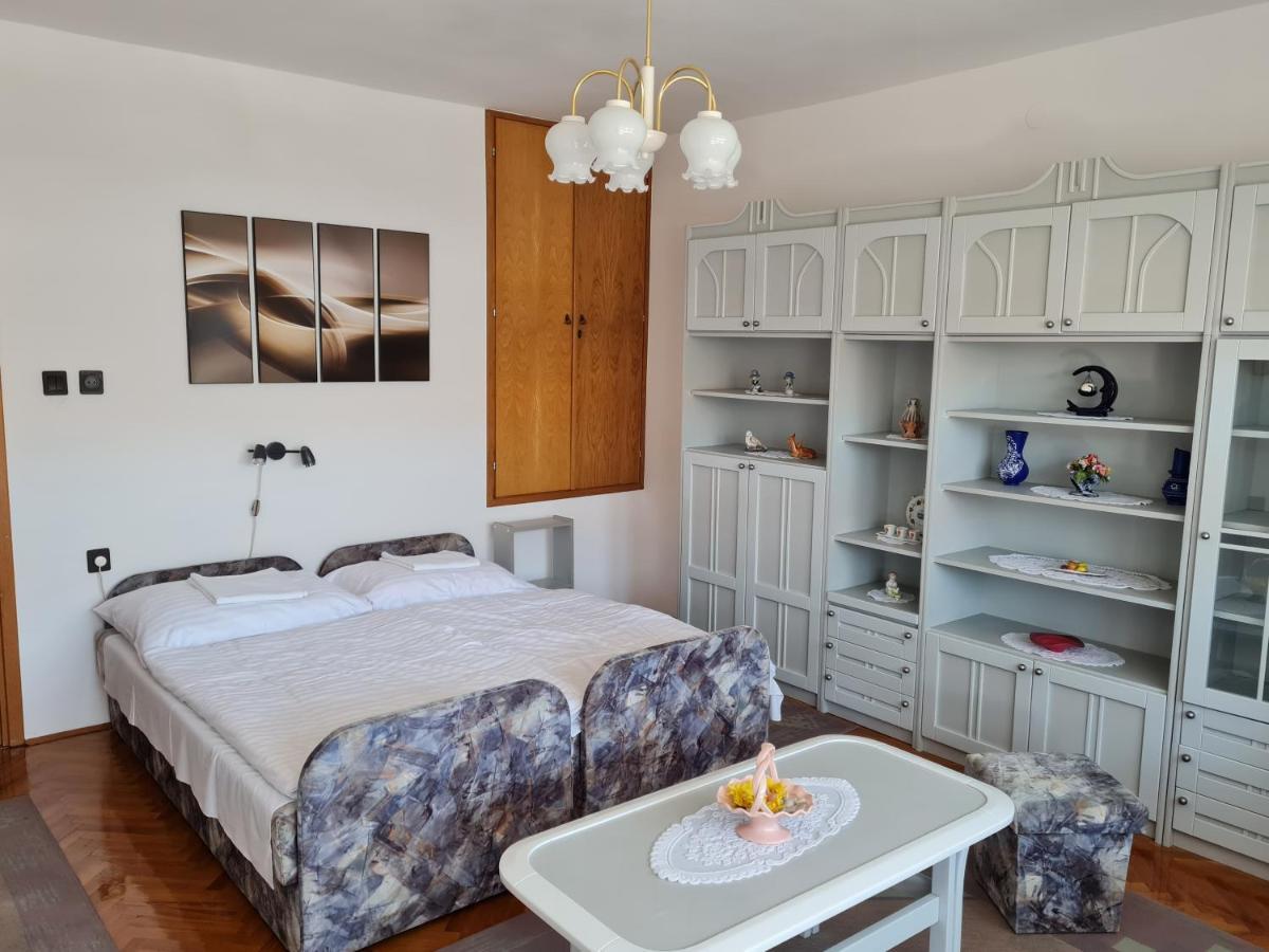 Gyoengyvirag Apartman Lenti Exterior photo